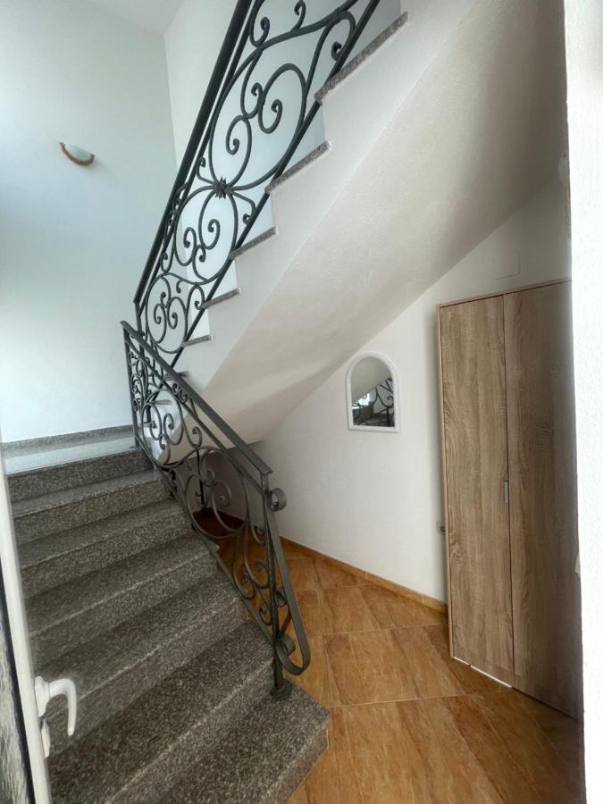 Kasneci Apartments Ulcinj Esterno foto